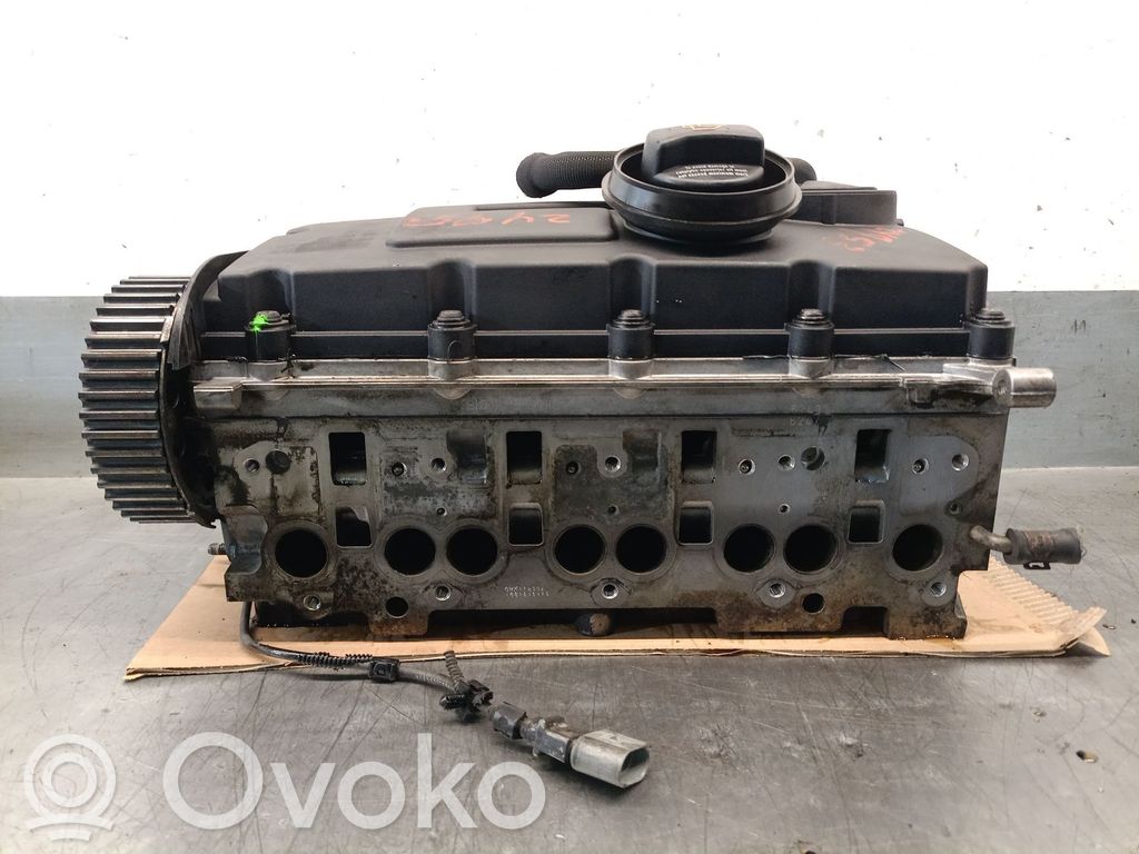 Skoda Octavia Mk2 (1Z) Głowica silnika 
