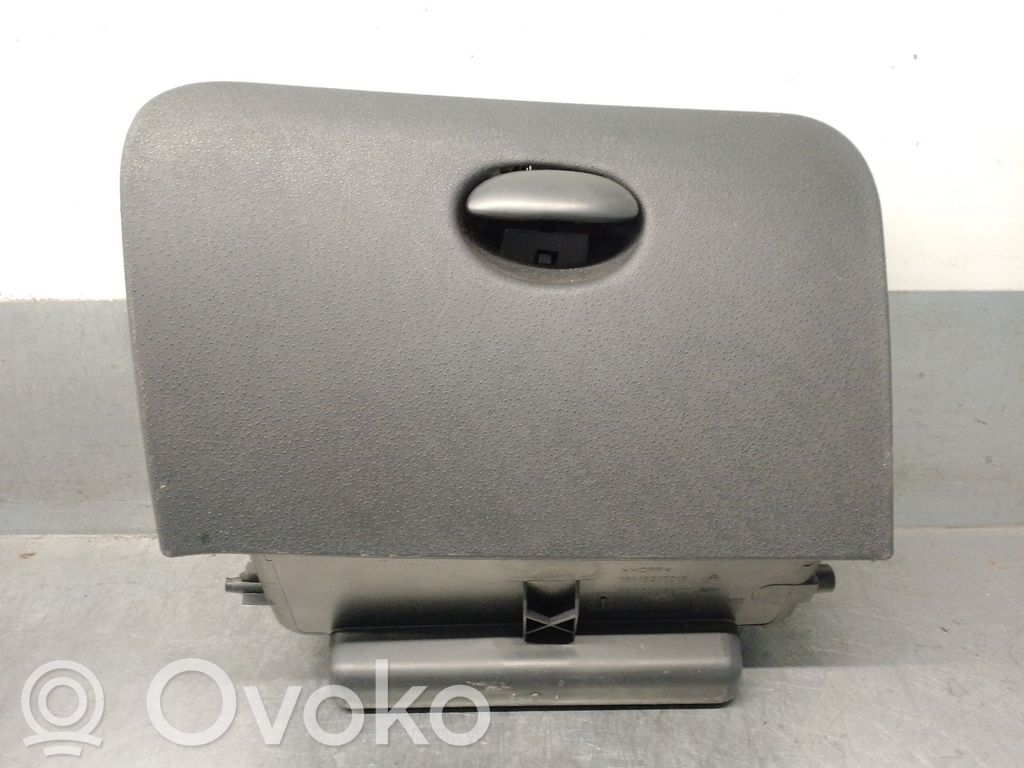 Citroen C2 Daiktadėžė 