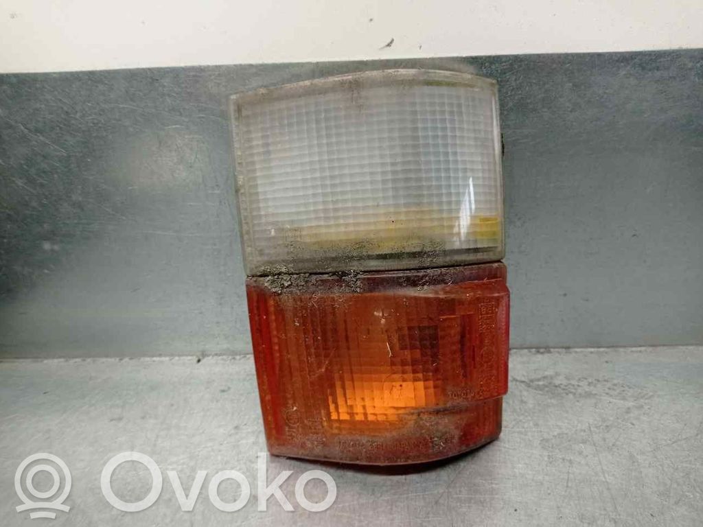Toyota Hiace (H50, H60, H70) Far 