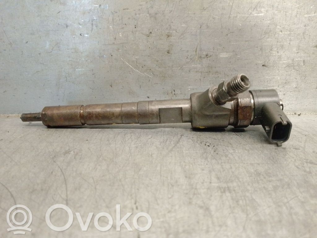 Inyector de combustible   0445110325,821436,0445110325