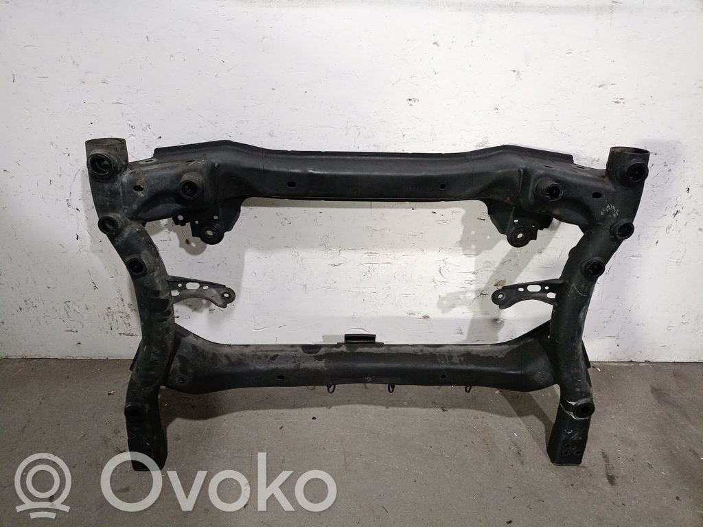 Mercedes-Benz C W205 Subcadru frontal 