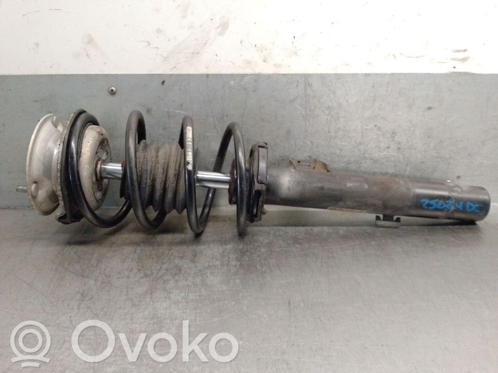 BMW 3 E46 Etuiskunvaimennin kierrejousella 