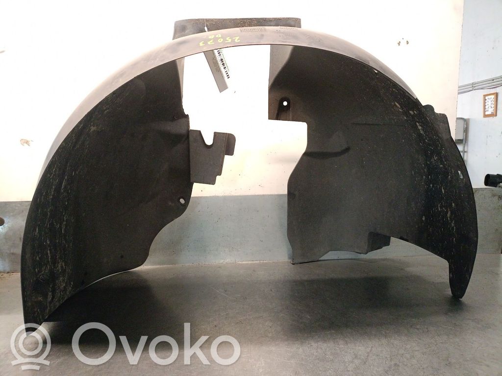 Citroen C4 Grand Picasso Pare-boue passage de roue avant