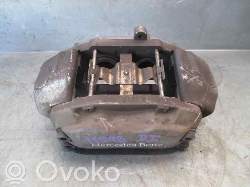 Mercedes-Benz Sprinter W901 W902 W903 W904 Zacisk hamulcowy przedni 