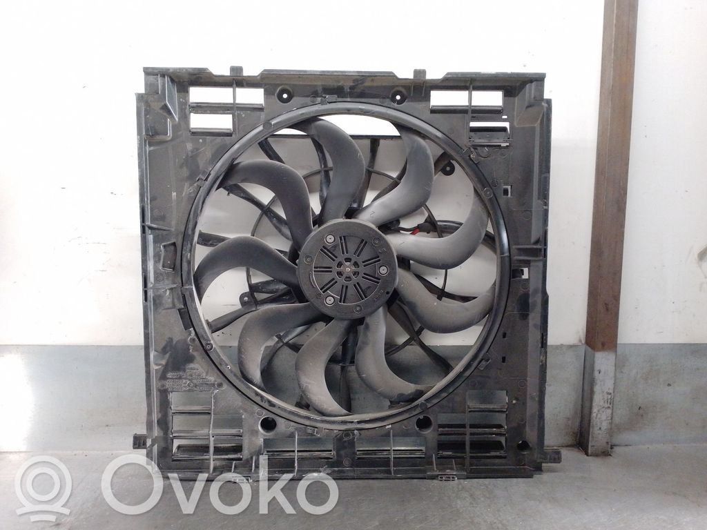 BMW X5 G05 Ventilator electric răcire radiator 