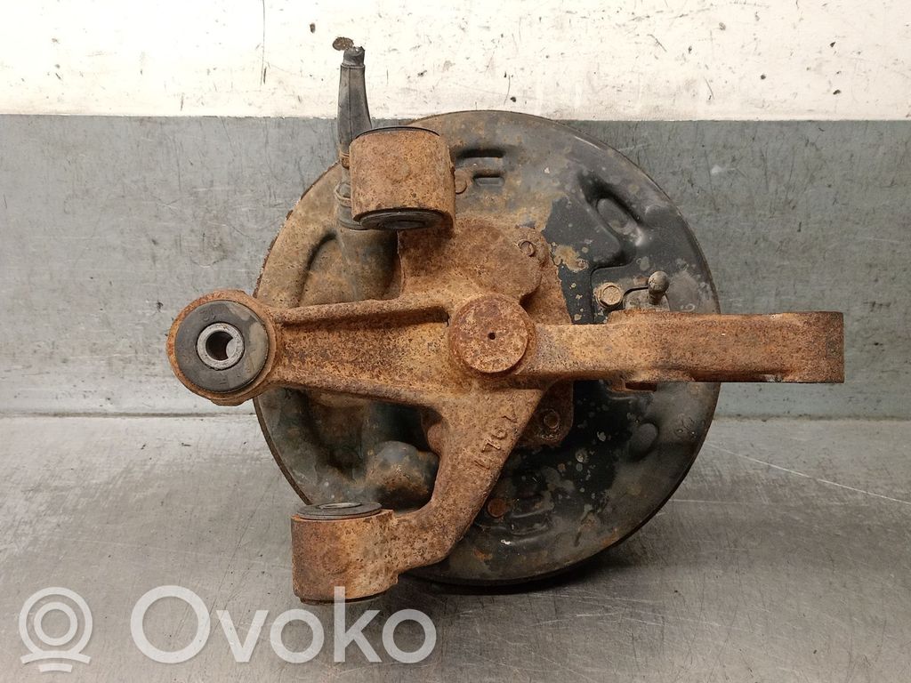 Suzuki Baleno EG Zwrotnica koła tylnego 