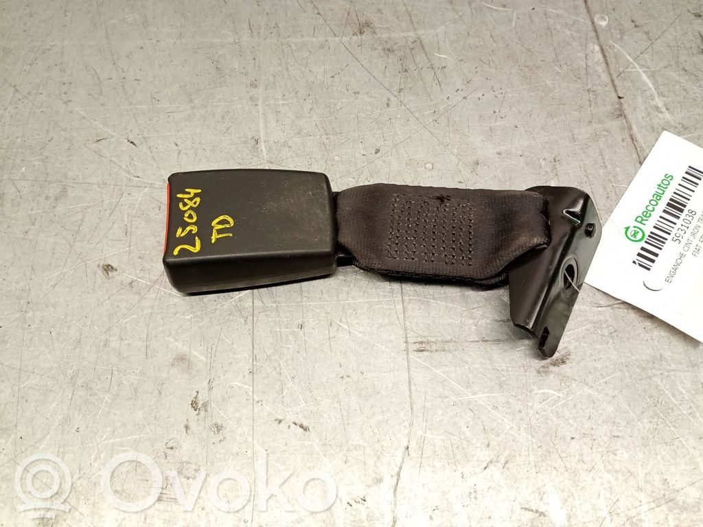 Klamra tylnego pasa bezpieczeństwa   735323574,735323574