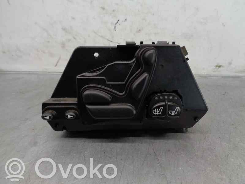 Mercedes-Benz Sprinter W901 W902 W903 W904 Przyciski sterowania fotela 