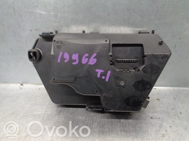 Mercedes-Benz Sprinter W901 W902 W903 W904 Alte unități/module de control 