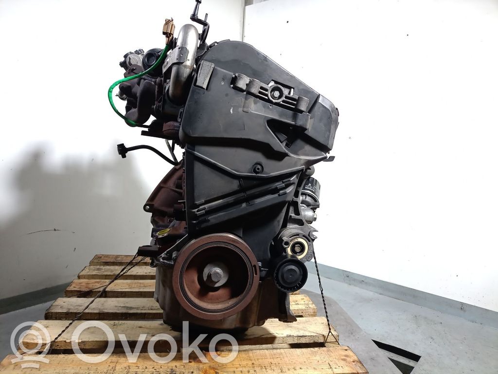 Engine   K9KHPE8,8201199856,B969119