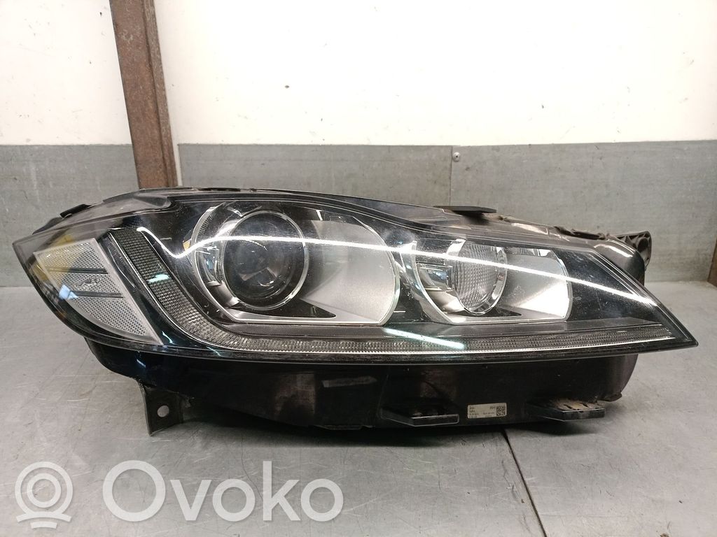 Jaguar F-Pace Lampa przednia 