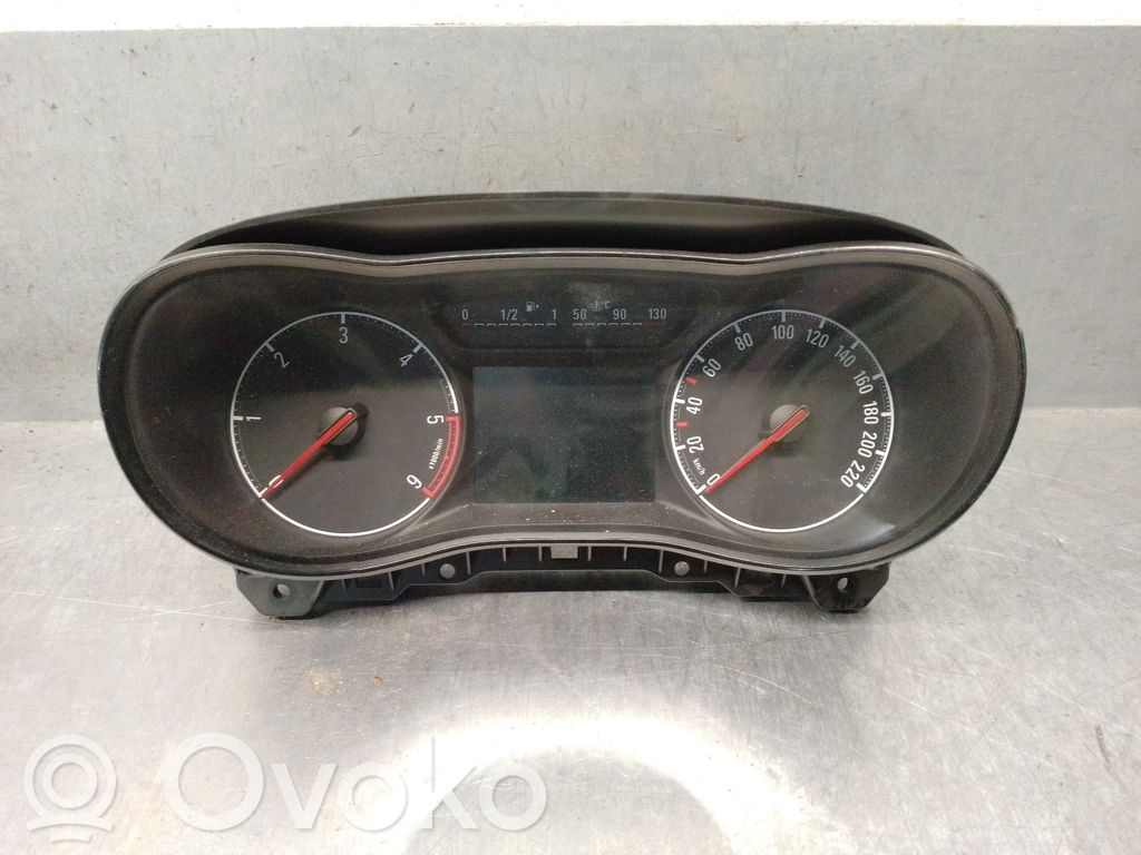 Opel Corsa E Speedometer (instrument cluster) 