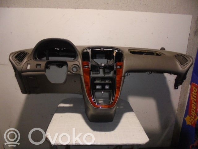 Lexus RX XU10 Armaturenbrett Cockpit 