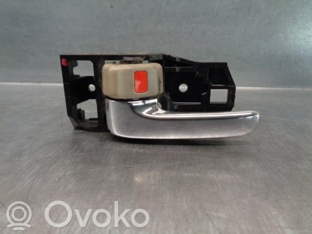 Manecilla interna puerta trasera   6920648010A0