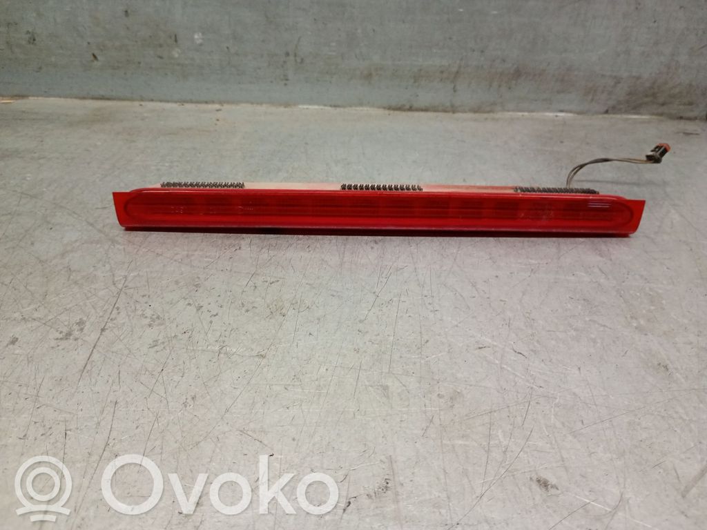 Volvo C30 Third/center stoplight 