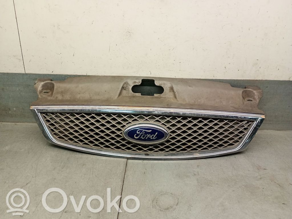 Ford Mondeo Mk III Etusäleikkö 