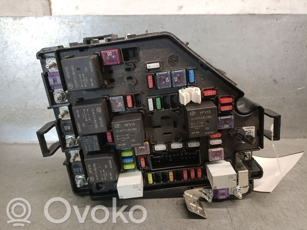 MG MGF Drošinātāju kaste (komplekts) 