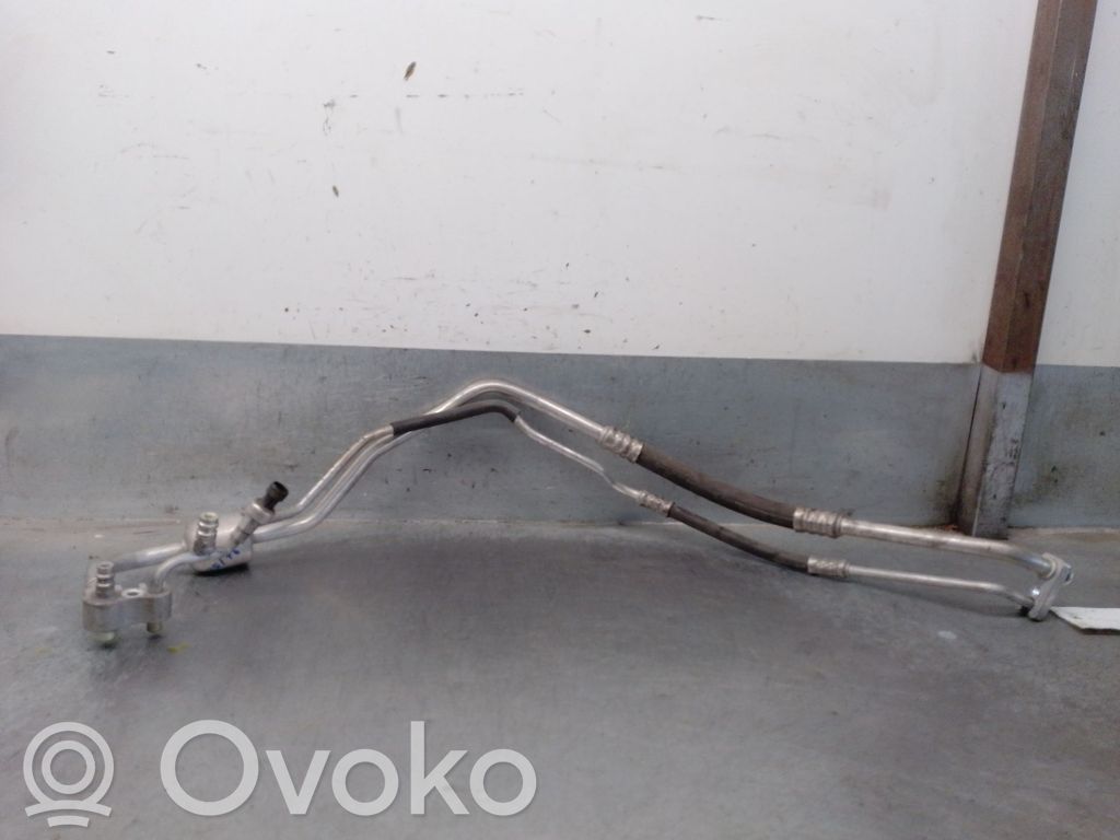 Opel Corsa D Ilmastointilaitteen putki (A/C) 