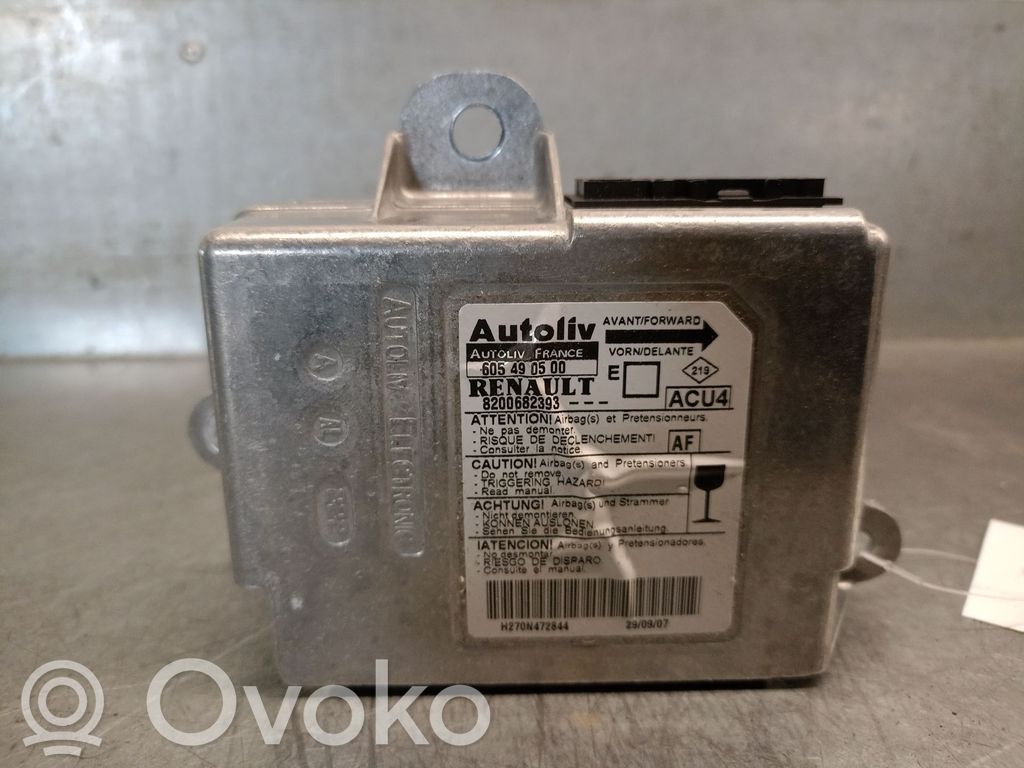 Renault Megane II Airbag control unit/module 