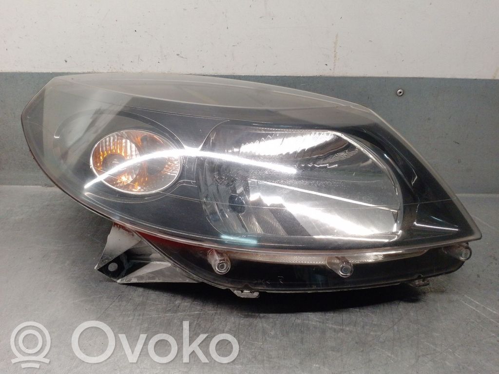 Dacia Sandero Faro/fanale 