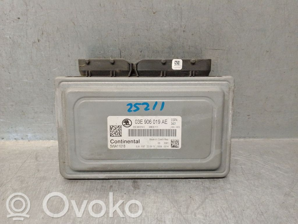 Skoda Fabia Mk2 (5J) Unitate/modul de control motor 