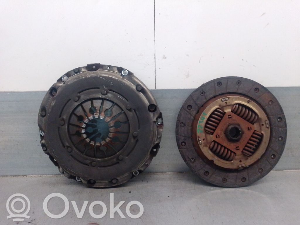 Audi A3 S3 8P Sankabos komplektas 