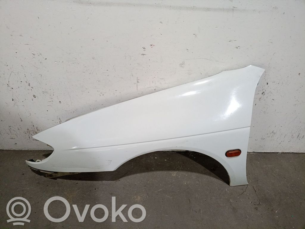 Renault Megane I Sparnas 