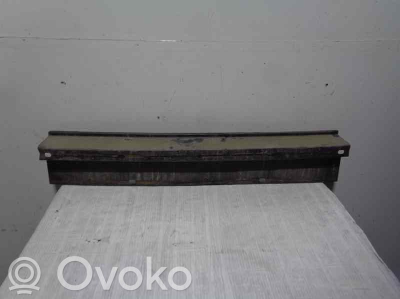 Rover 100 Priekšpusē bampera turētājs 