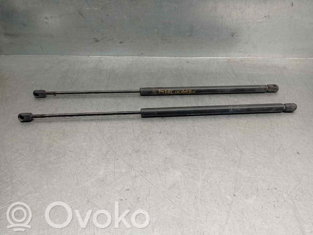 Rover 200 XV Bagāžnieka amortizators 