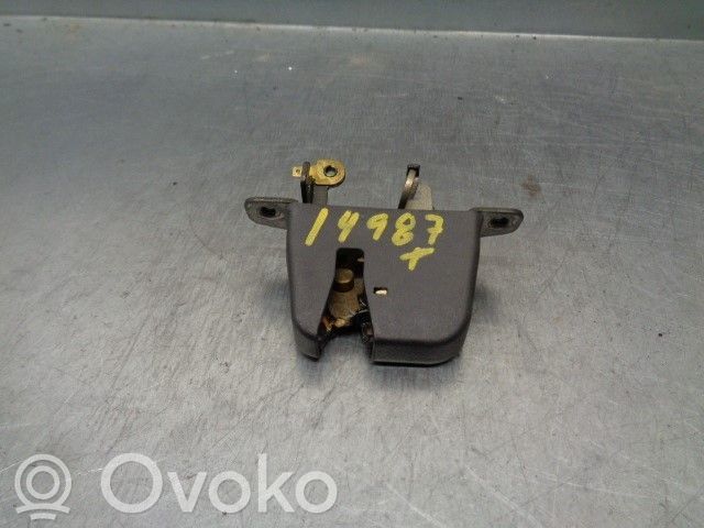 Tailgate lock latch   4894654