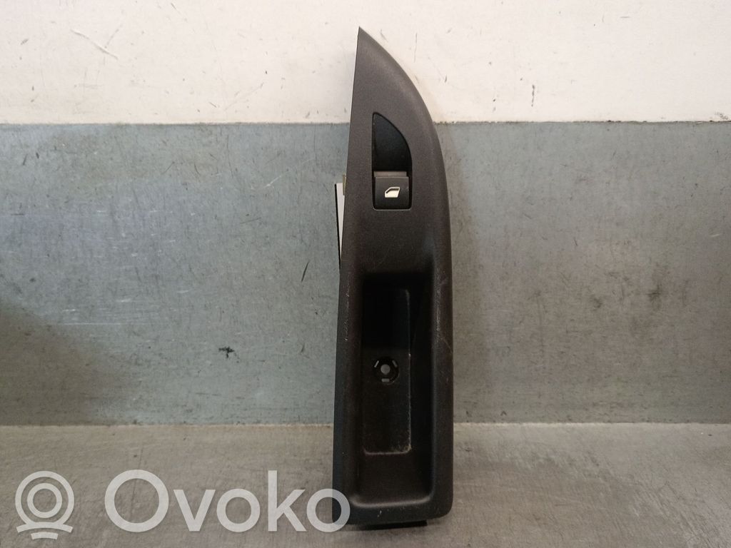 Opel Mokka X Interruptor del elevalunas eléctrico 
