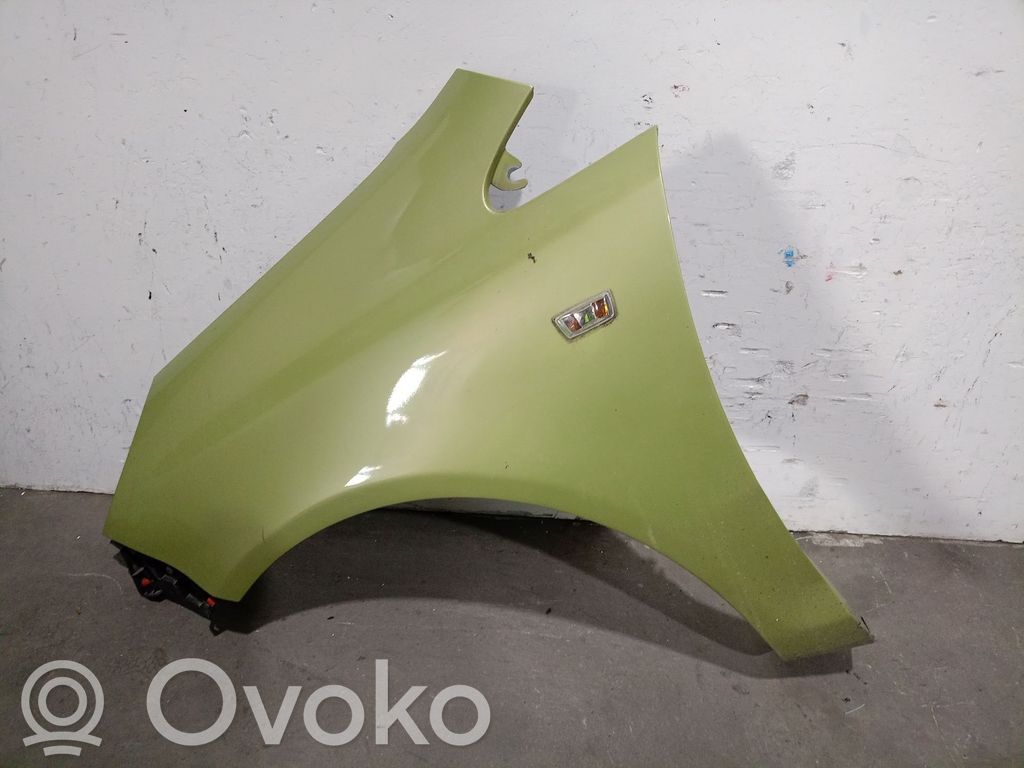 Opel Corsa D Spārns 