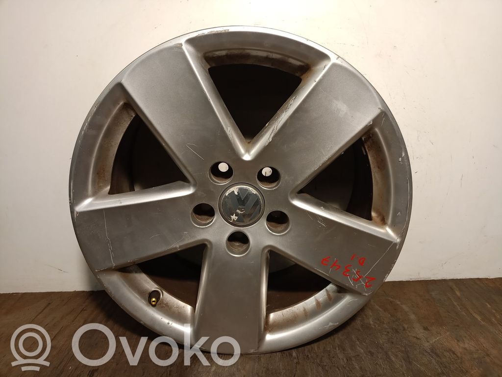 Volkswagen Passat Alltrack Cerchione in lega R18