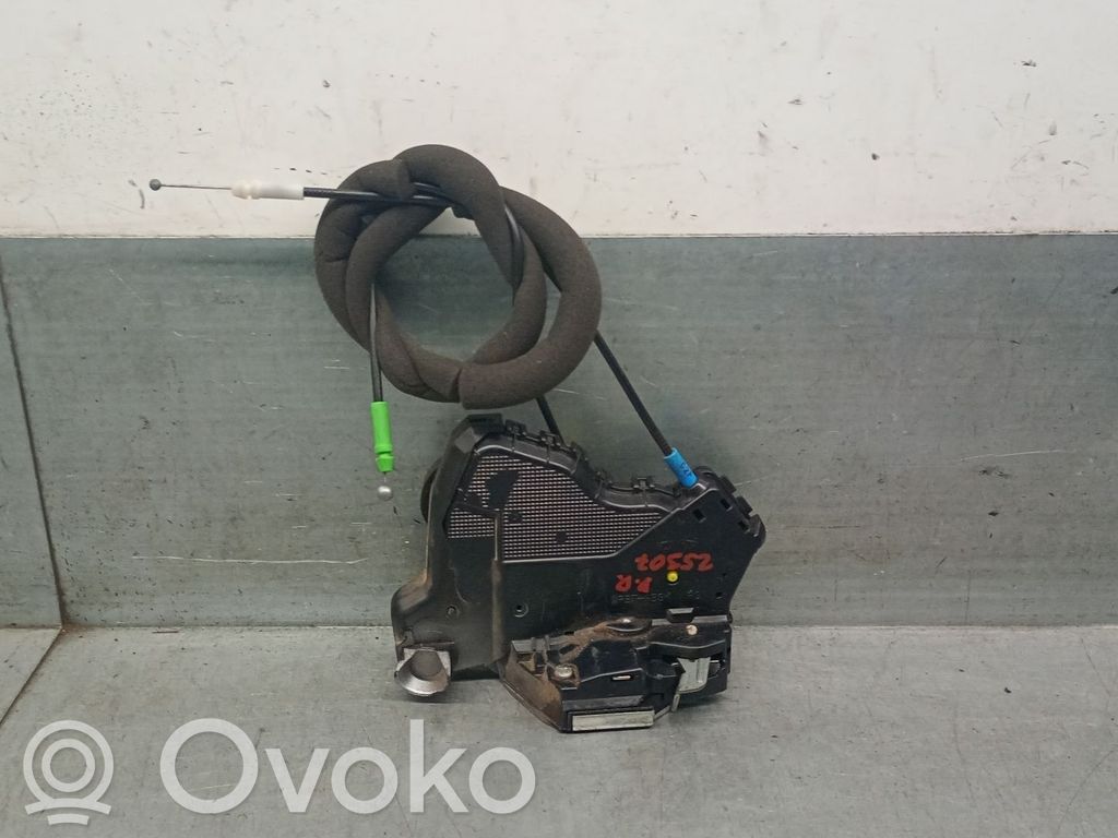 Subaru Forester SJ Zamek drzwi przednich 