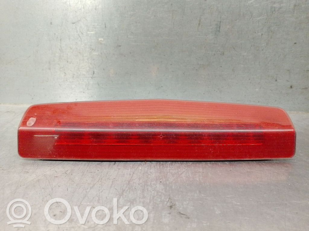 Opel Zafira B Third/center stoplight 