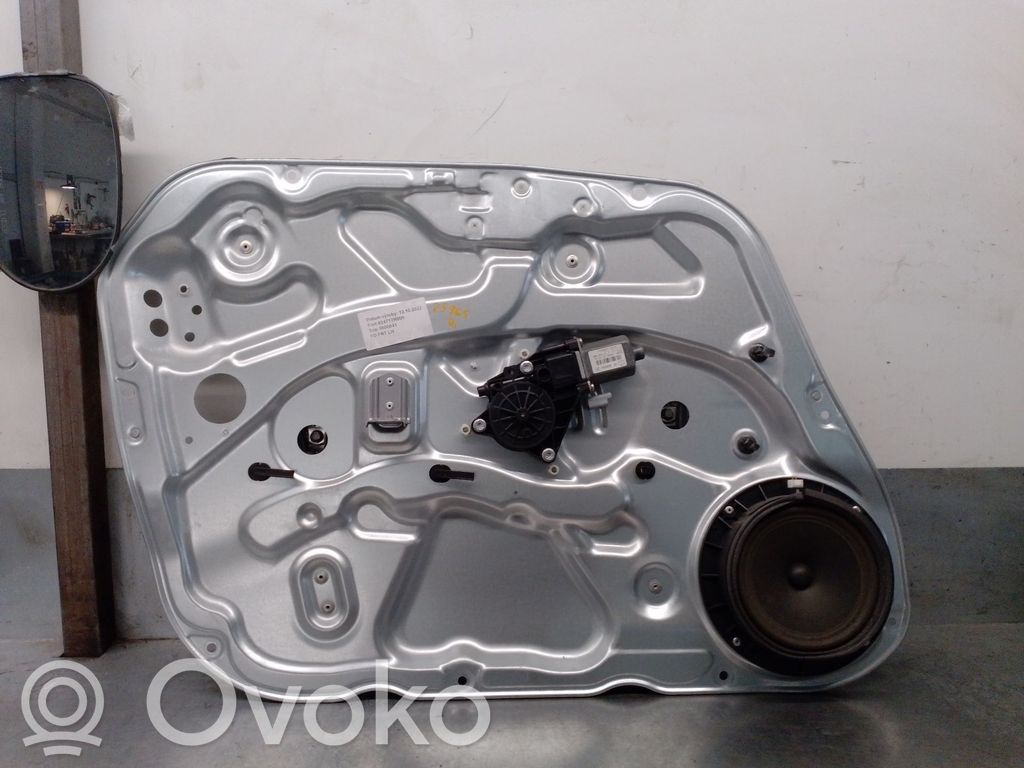 Hyundai i30 Alzacristalli manuale della portiera anteriore 