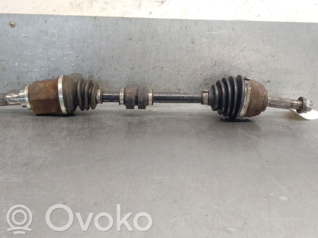 Nissan Note (E11) Priekšējā pusass 