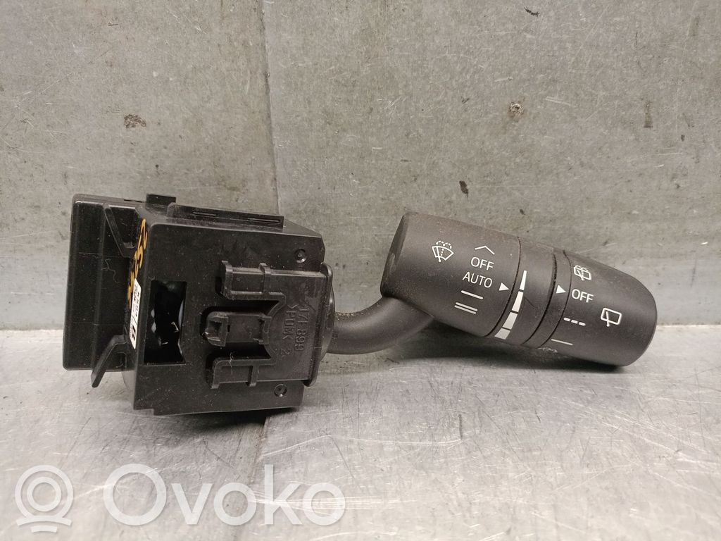 Pyyhkijän vipu   KS04,KS0466128