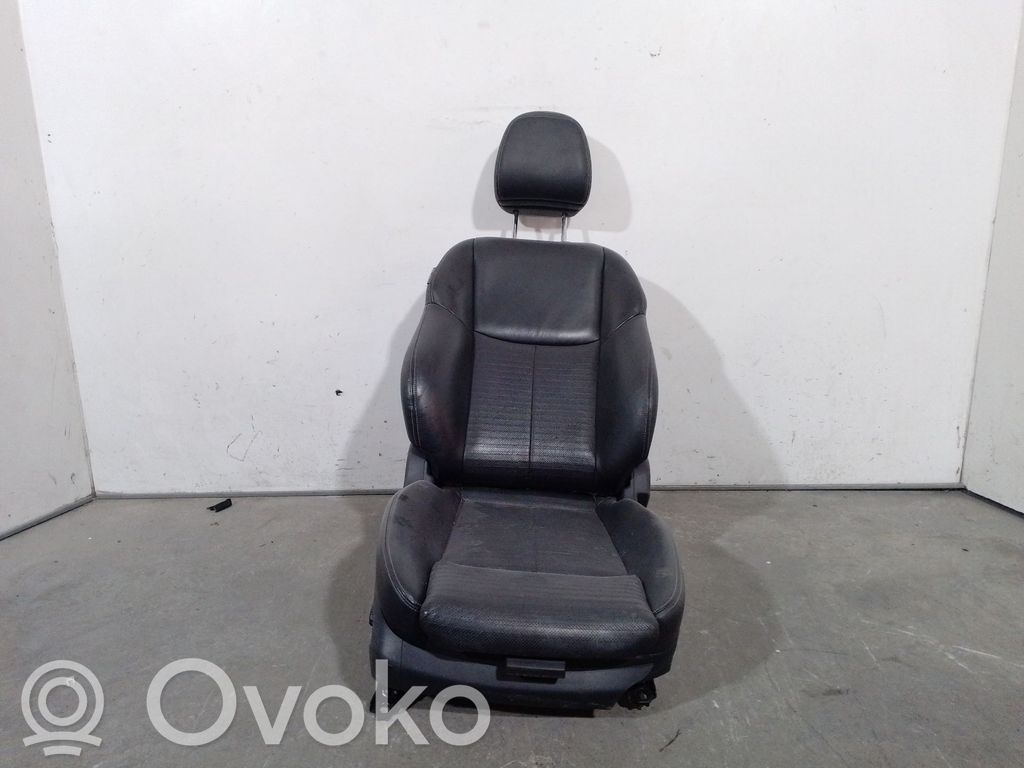 Infiniti Q50 Sedile anteriore del passeggero