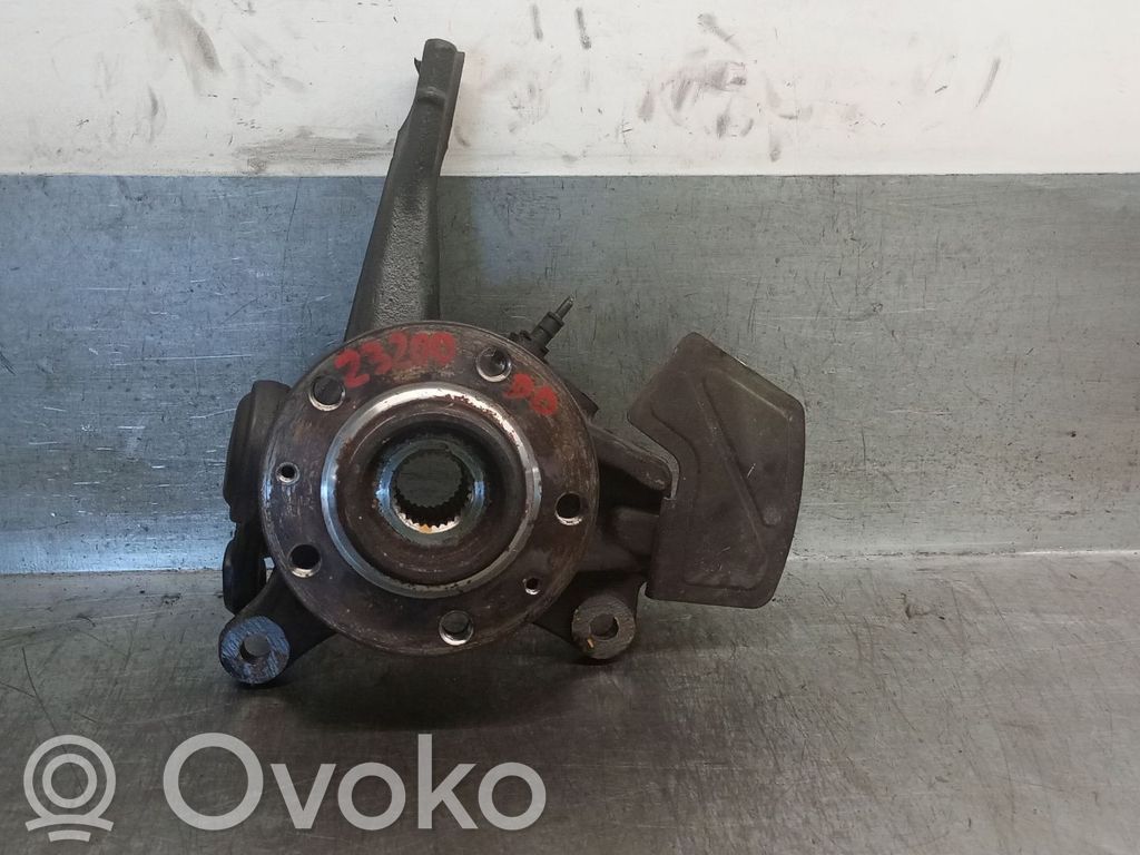Peugeot 407 Achsschenkel vorne 