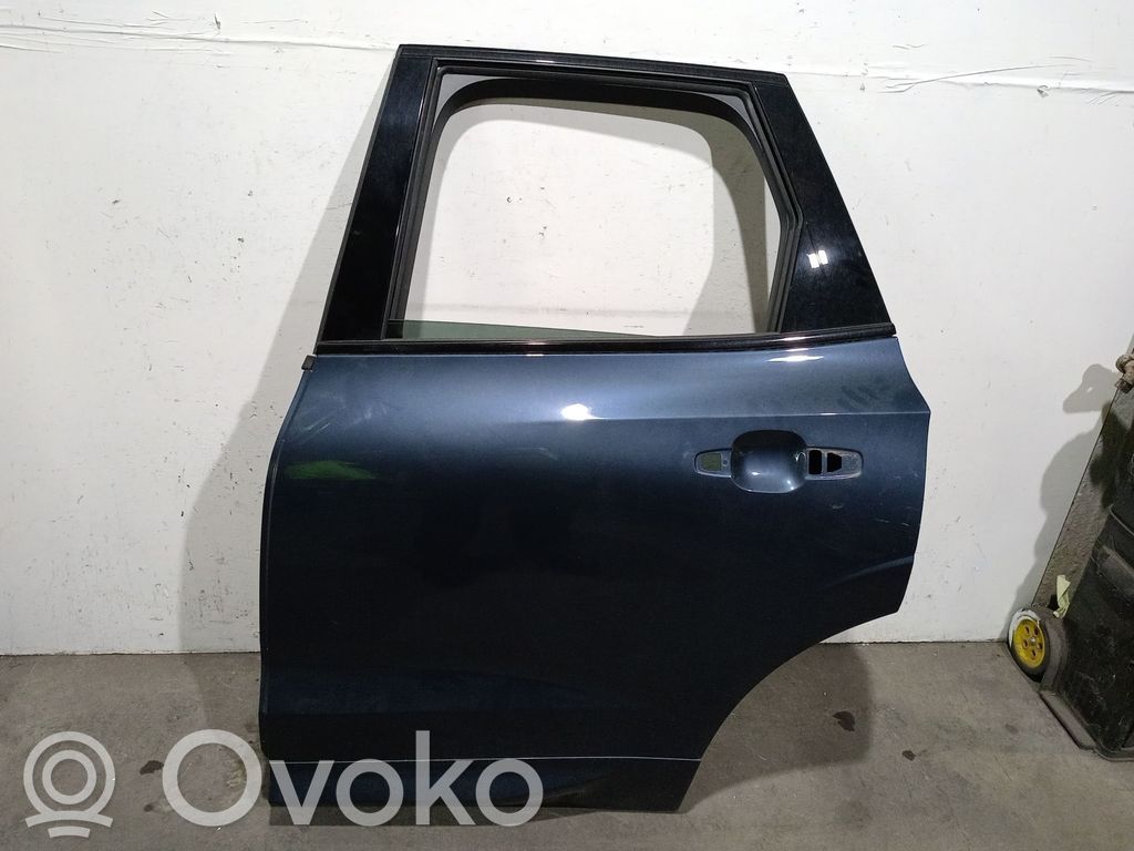 Volvo XC60 Galinės durys 