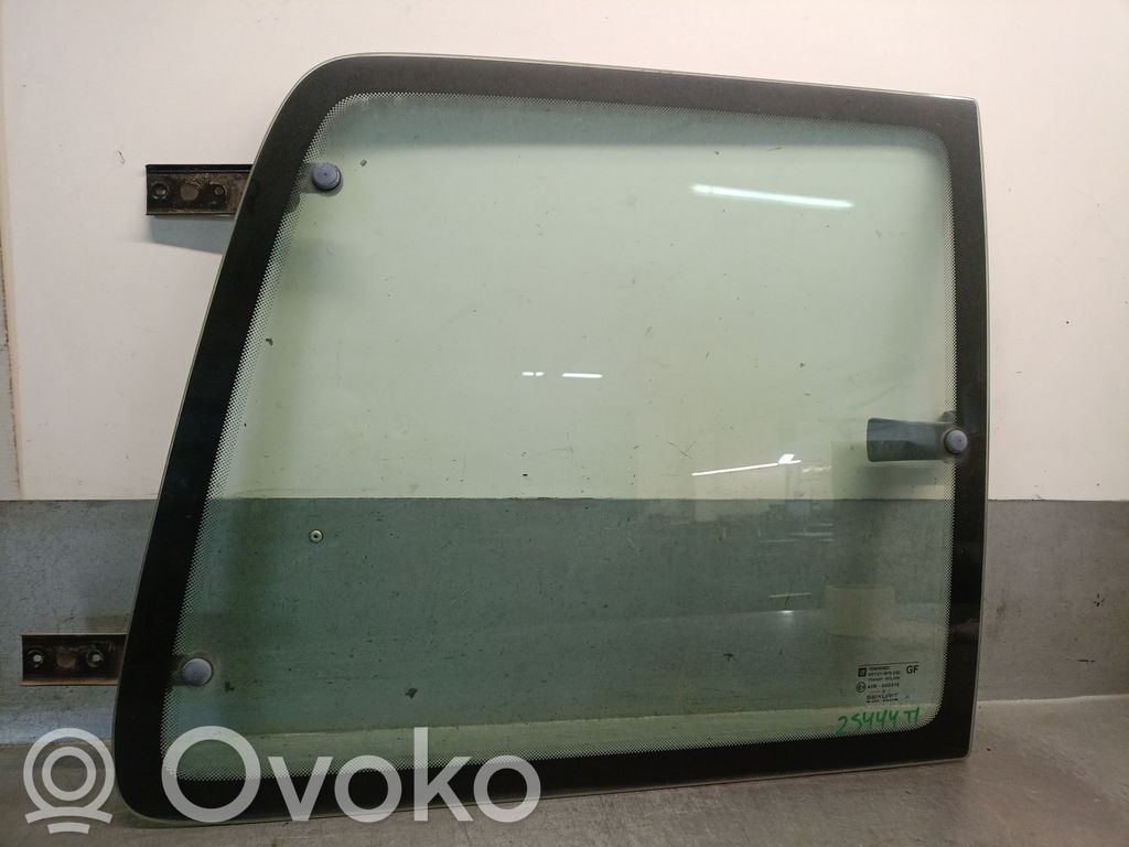 Opel Combo B Szyba drzwi tylnych 