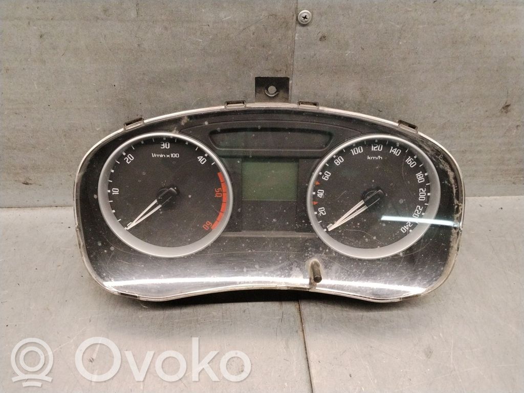 Skoda Fabia Mk2 (5J) Licznik / Prędkościomierz 