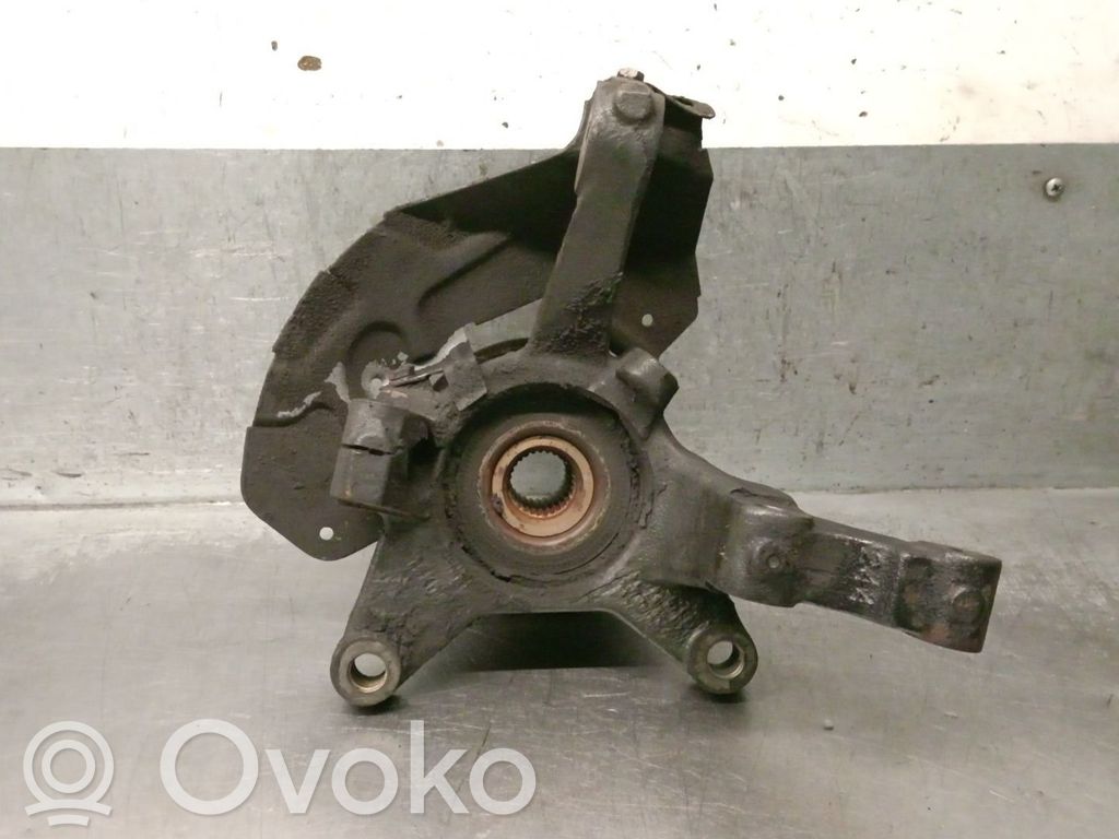 Peugeot Expert Передний поворотный кулак (ступица, цапфа) 