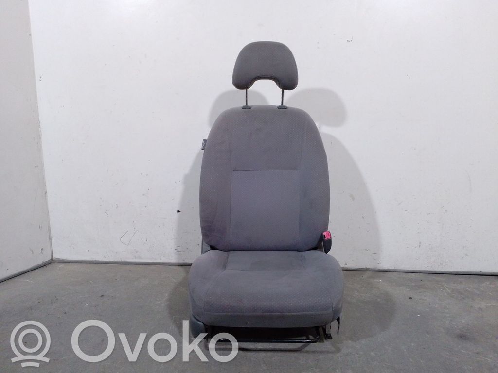 Fotel przedni pasażera   7111047140,7111047140