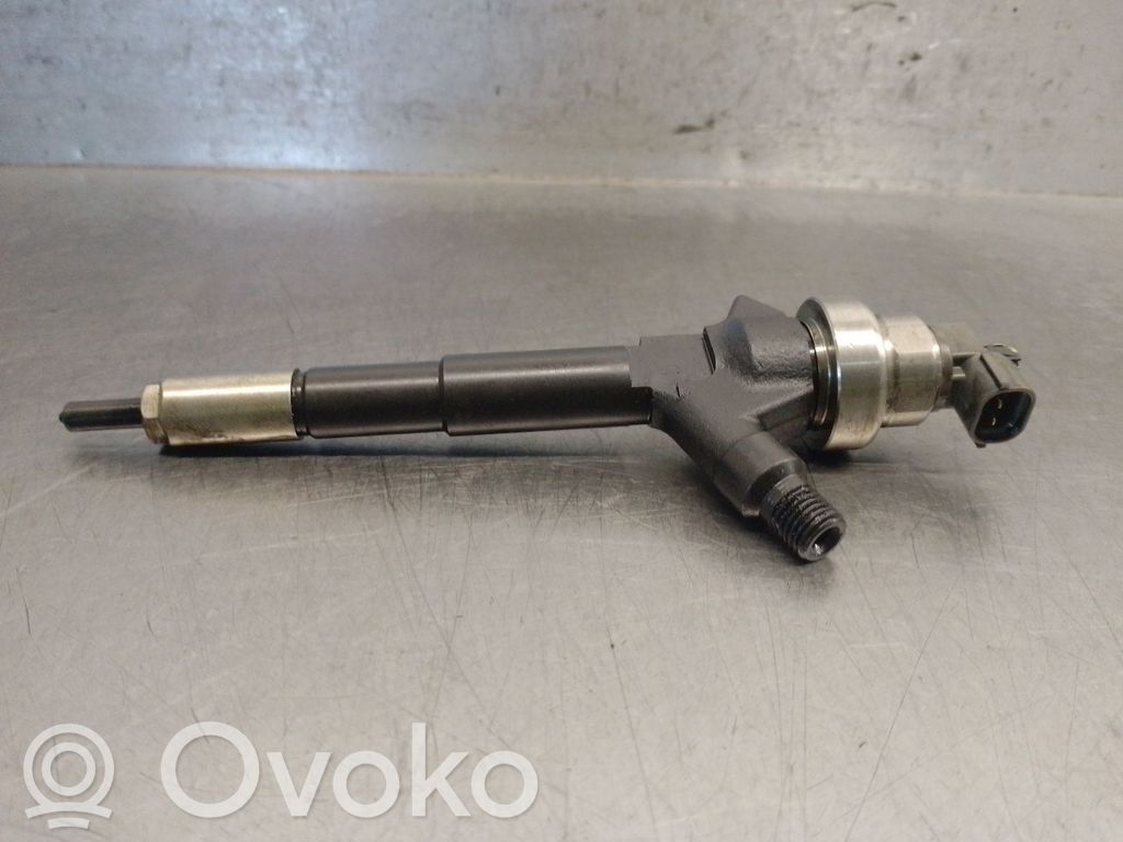 Inyector de combustible   55567729,02Q04561