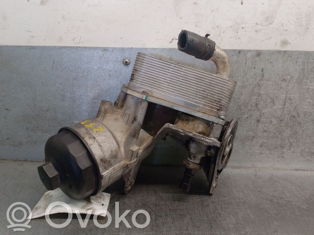 Opel Astra J Supporto di montaggio del filtro dell’olio 