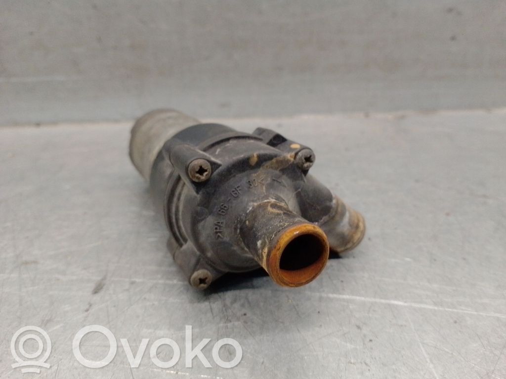 Mercedes-Benz Vito Viano W638 Pompe de circulation d'eau 