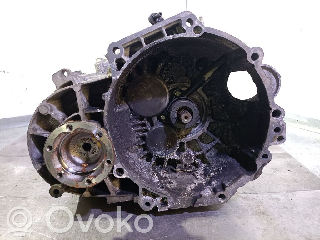 Manualna 5-biegowa skrzynia biegów   PFL,02Q300049T,1406240243