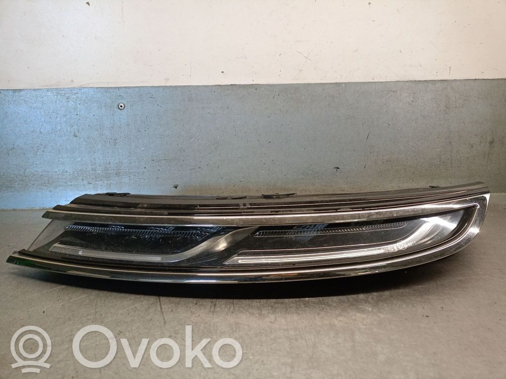 Citroen C4 SpaceTourer Scheinwerfer 